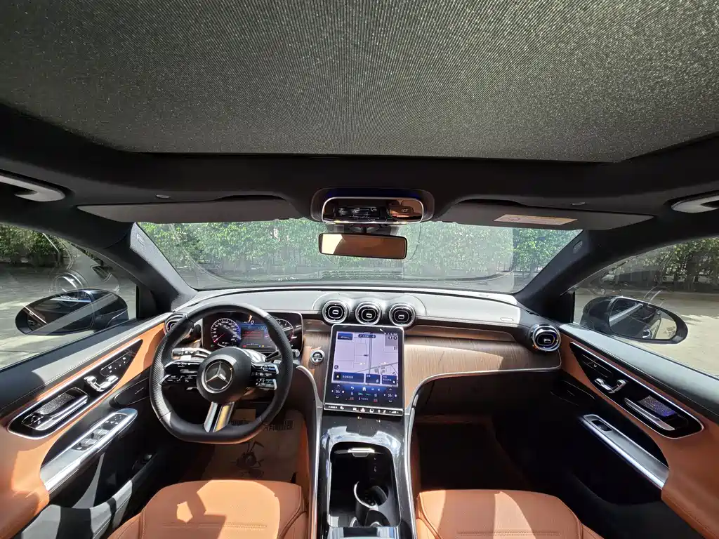 Mercedes-Benz GLC 2024 GLC 300 L 4MATIC 5 мест