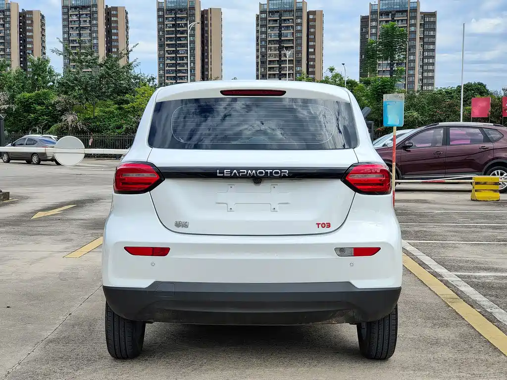 Leapmotor Leapmotor T03 — миниатюра 6