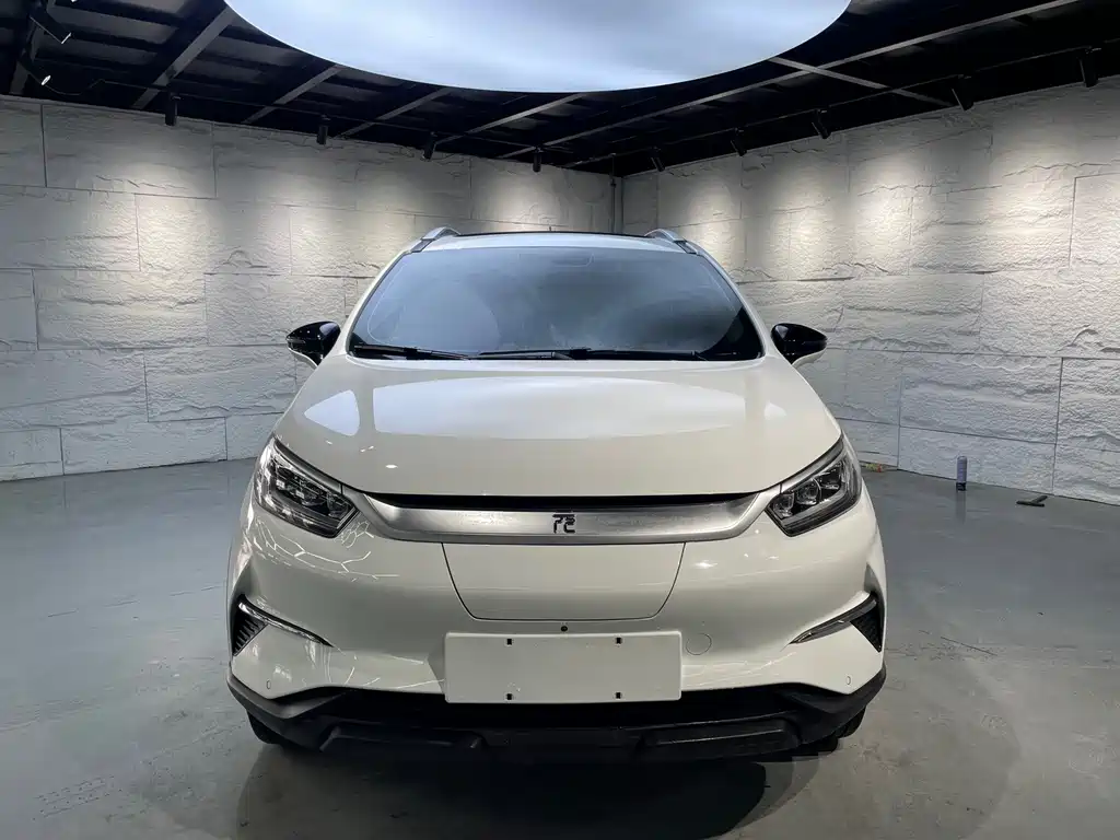 BYD Yuan Pro — миниатюра 2