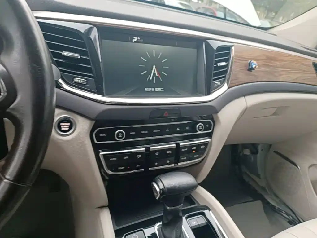 GAC Motor Trumpchi GS8 — миниатюра 9