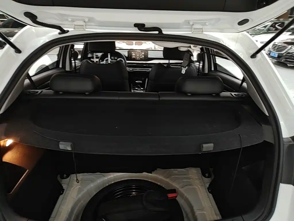 Geely Vision X3 — миниатюра 19