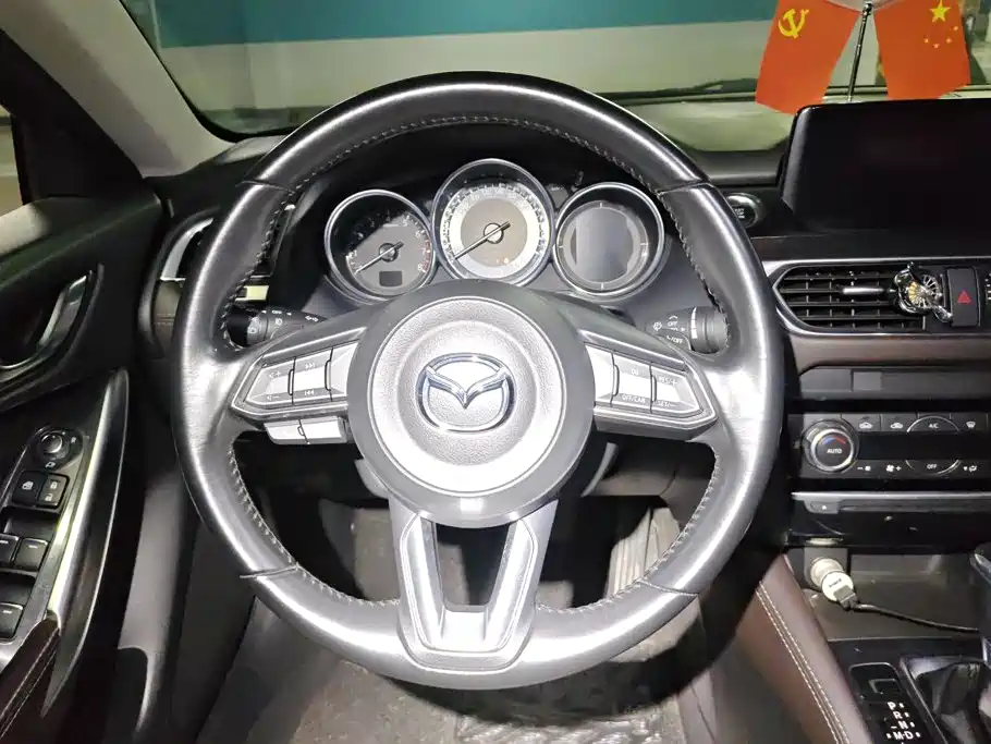 Mazda Atenza — миниатюра 15