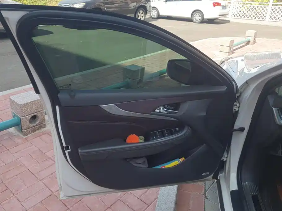 Chevrolet Malibu — миниатюра 7
