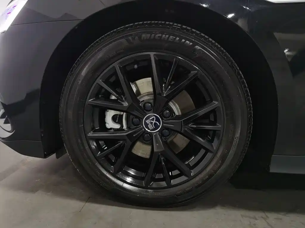 BYD Han — миниатюра 17