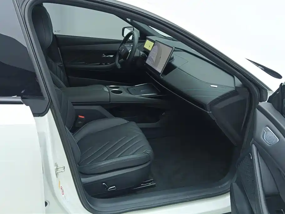 Changan Deepal DARK BLUE SL03