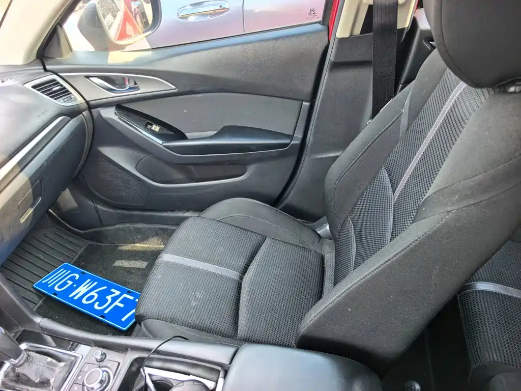 Mazda 3 Axela — миниатюра 10