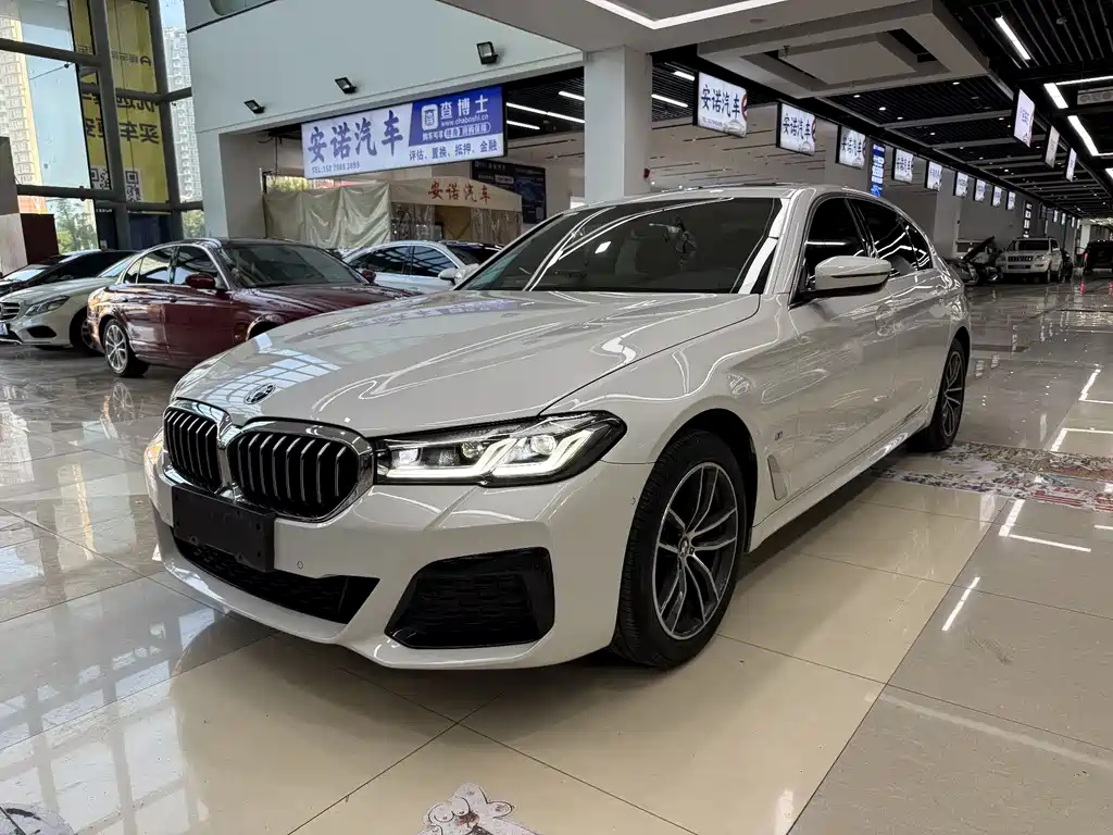 BMW 5 Series 2023