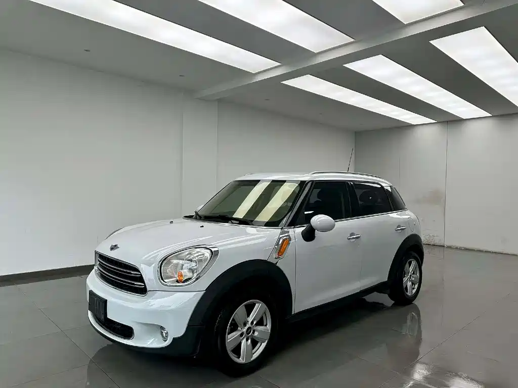 Mini Mini Countryman 2015