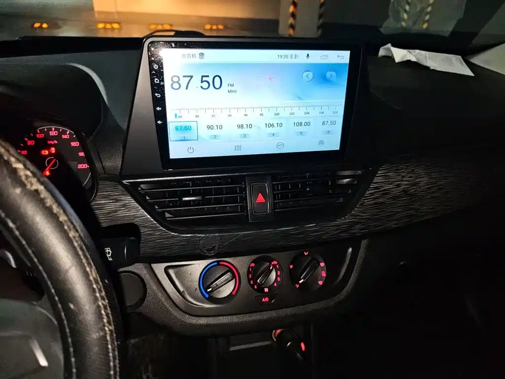 Baojun 310 — миниатюра 14