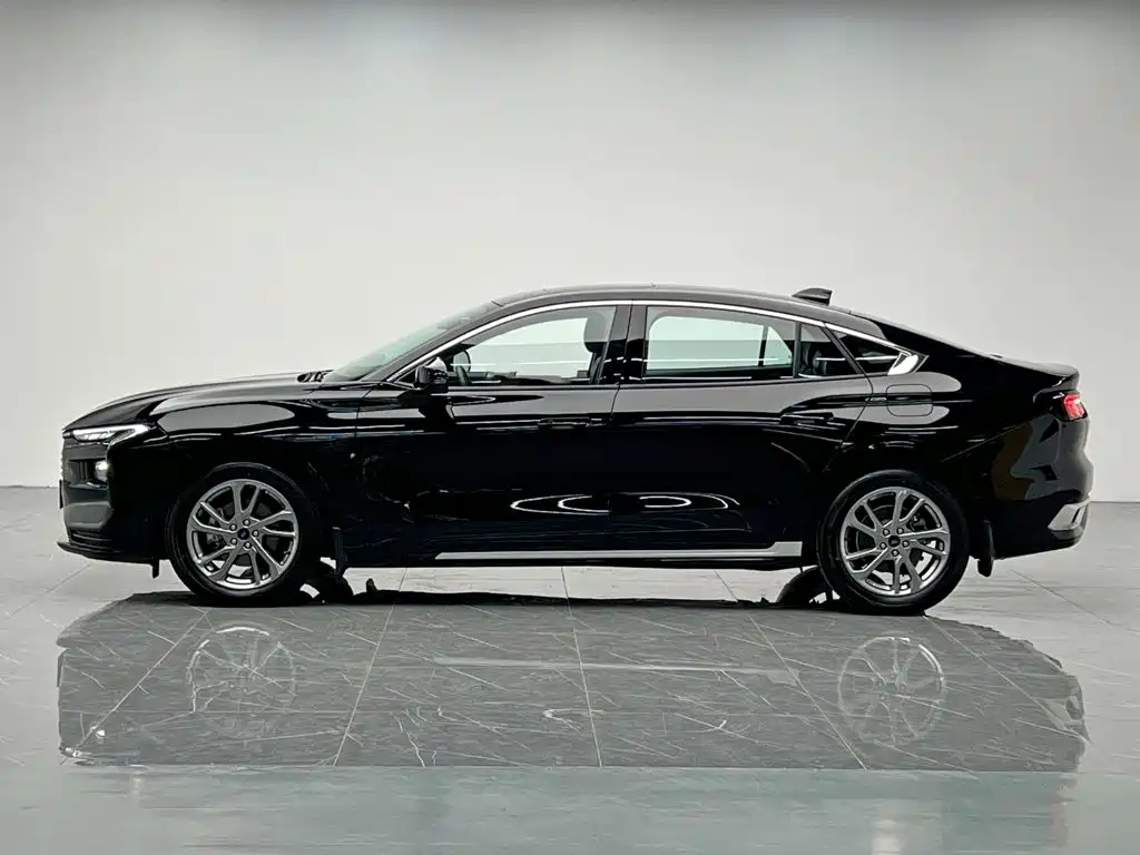Ford Mondeo — миниатюра 3