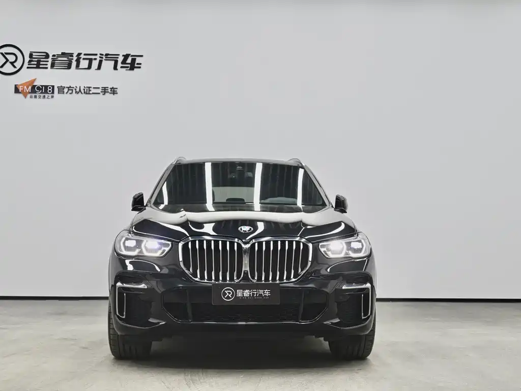 BMW X5 2022 xDrive 40Li M Sport