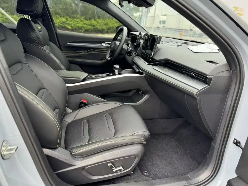 GEELY AUTOMOBILE XINGRUI