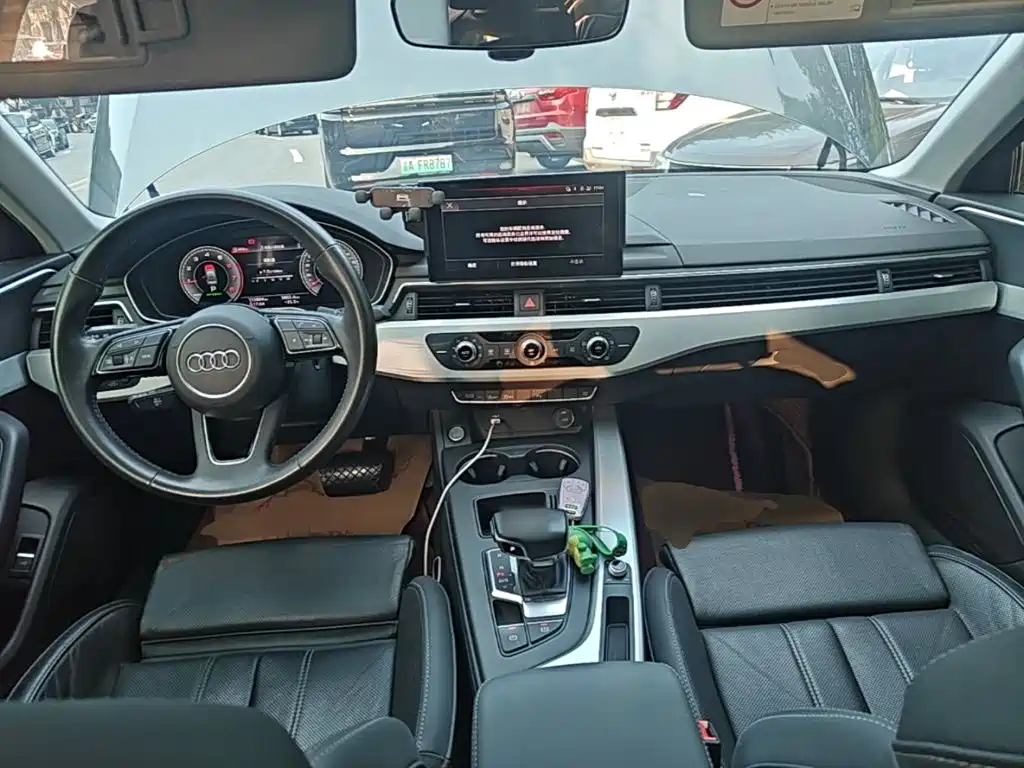 Audi A4L — миниатюра 10