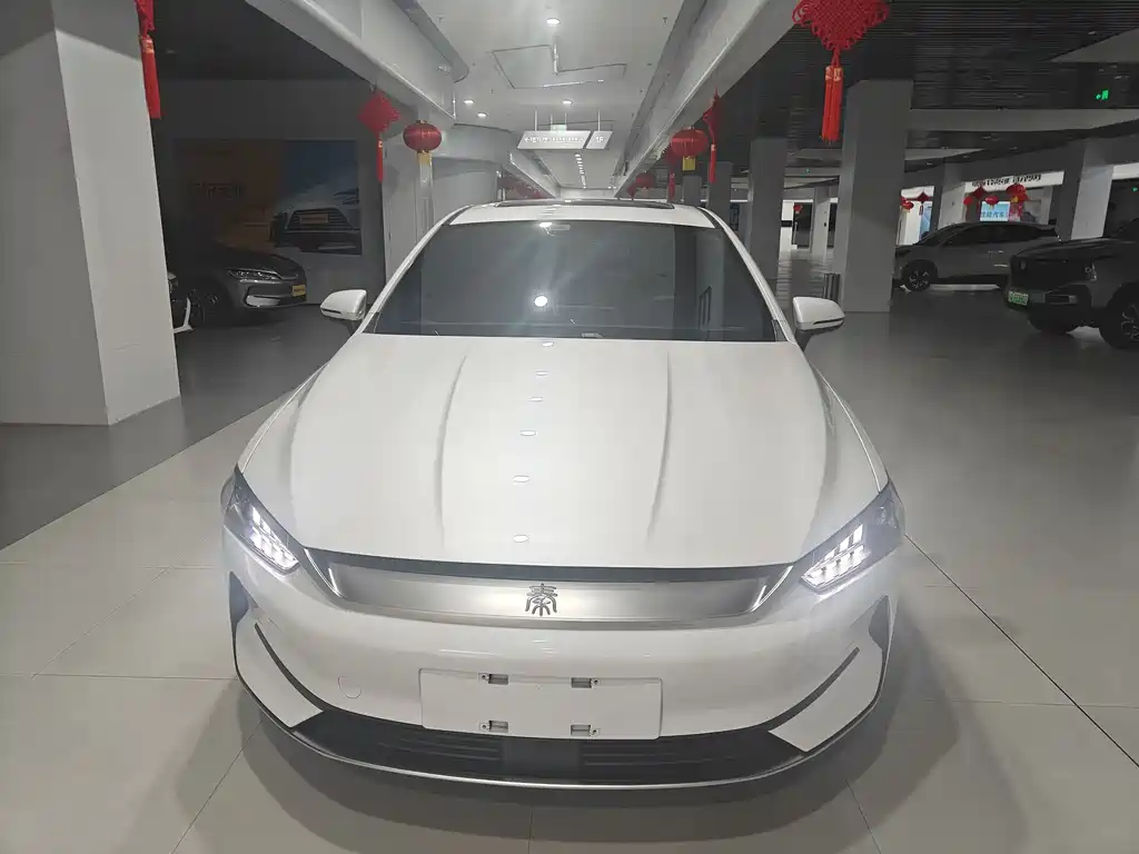BYD Qin Plus PLUS 2021 EV 500KM Luxury