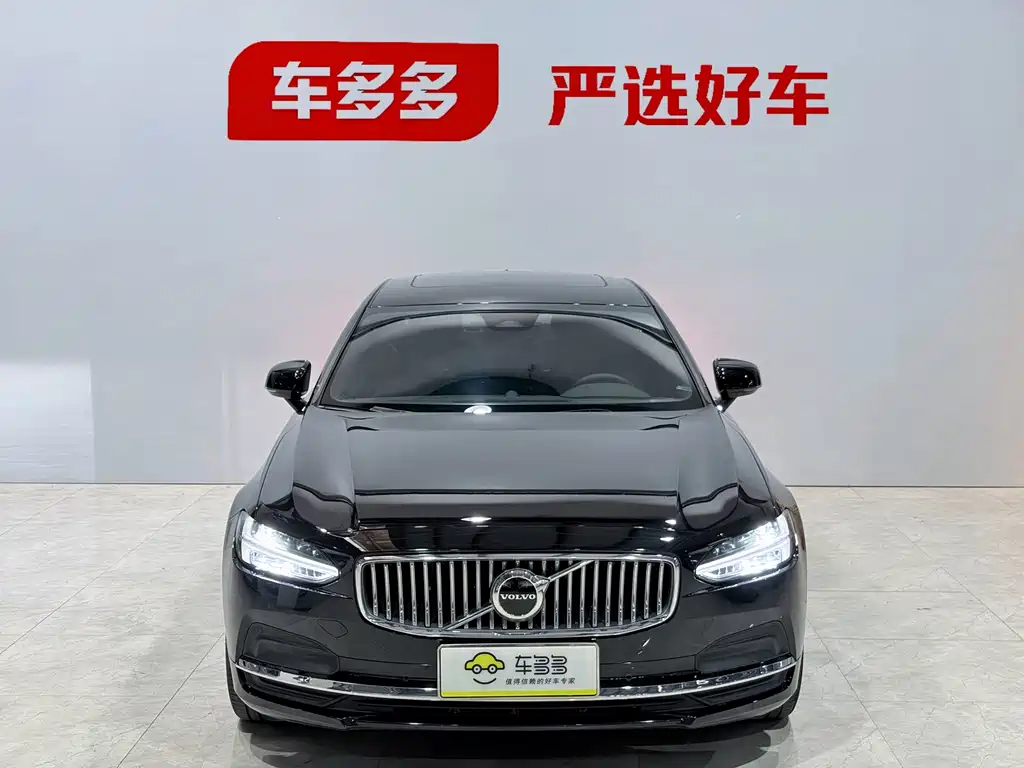 Volvo S90 — миниатюра 2