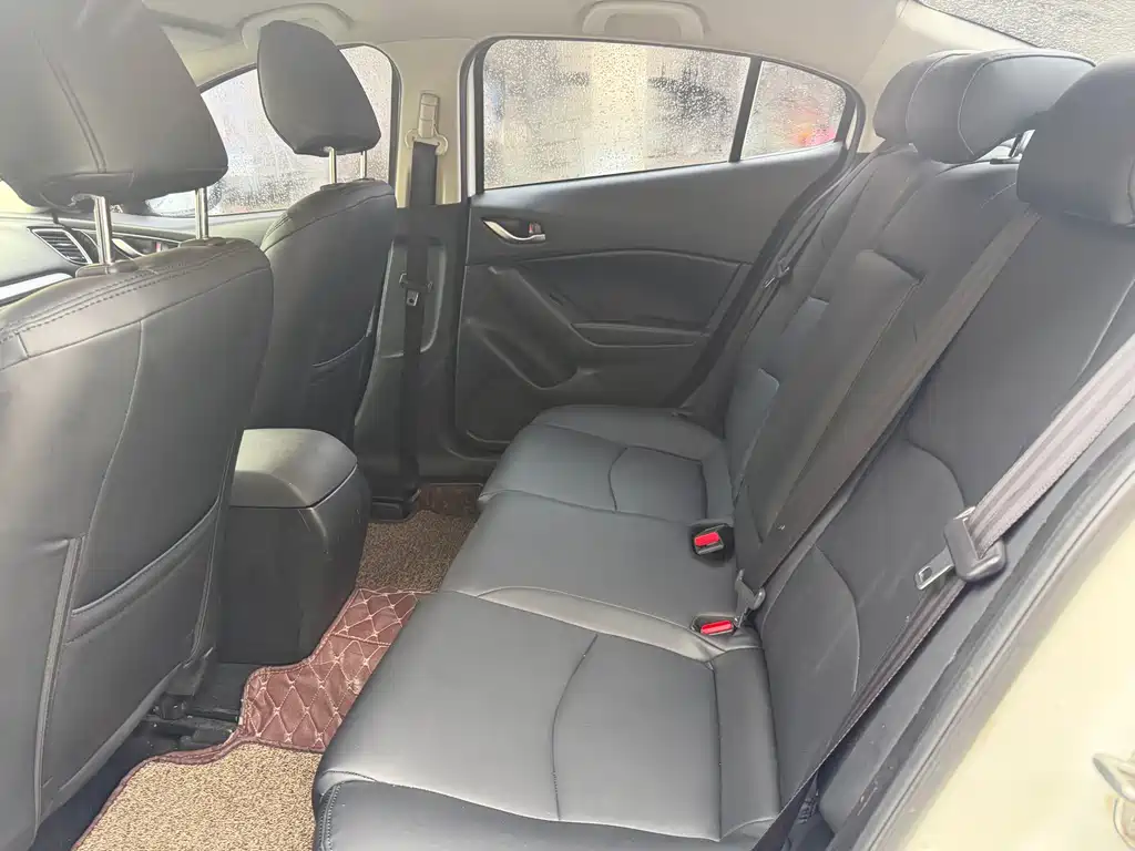 Mazda 3 Axela — миниатюра 12
