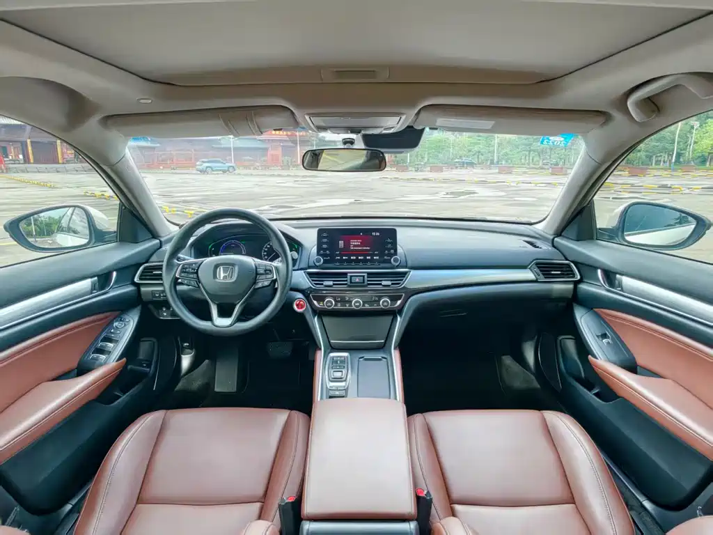 Honda Inspire — миниатюра 8
