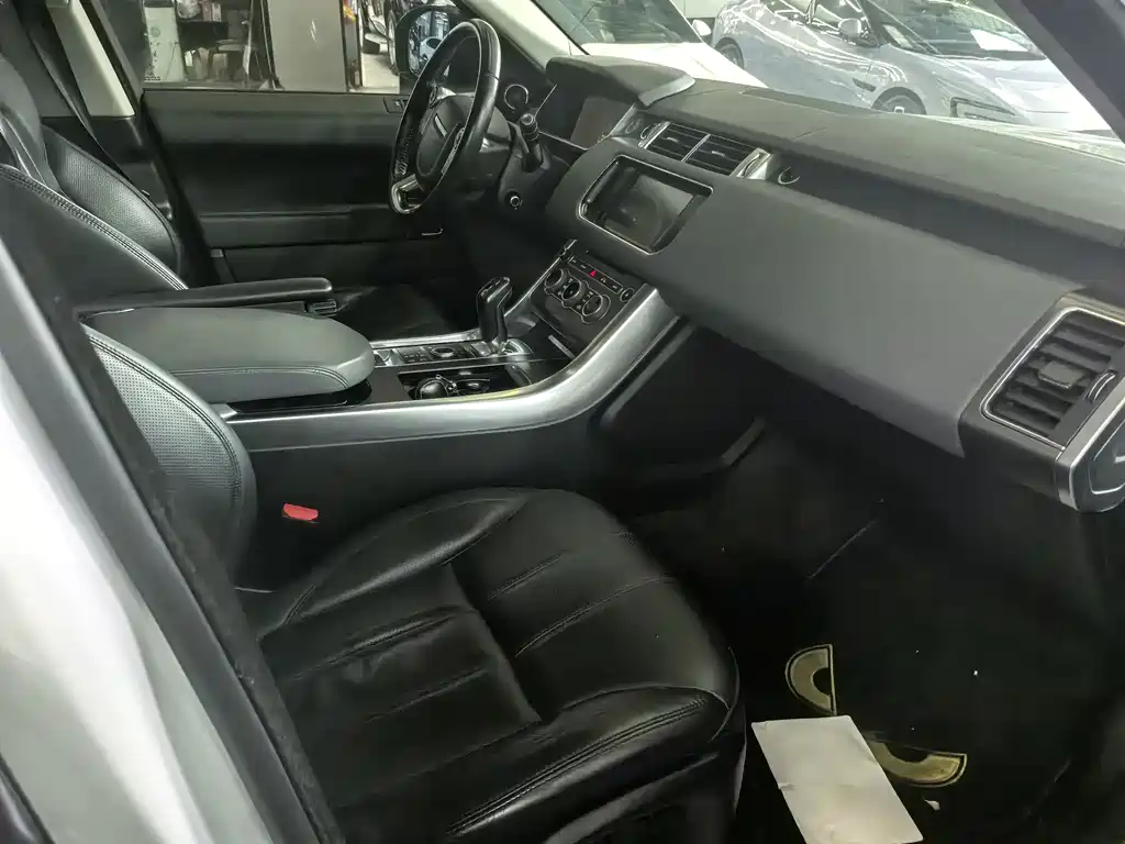 Land Rover Range Rover Sport 2014 3.0 SC V6 HSE DYNAMIC