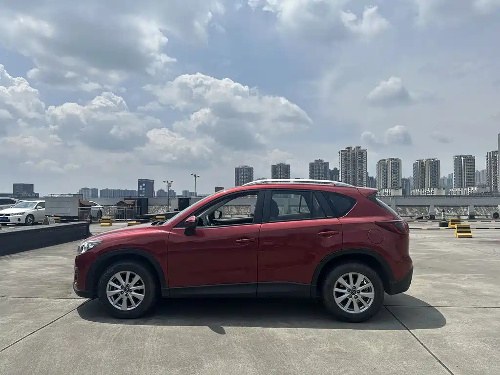 Mazda CX-5 2015 2.0L AT