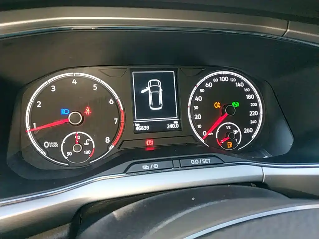 Volkswagen T-Cross — миниатюра 12