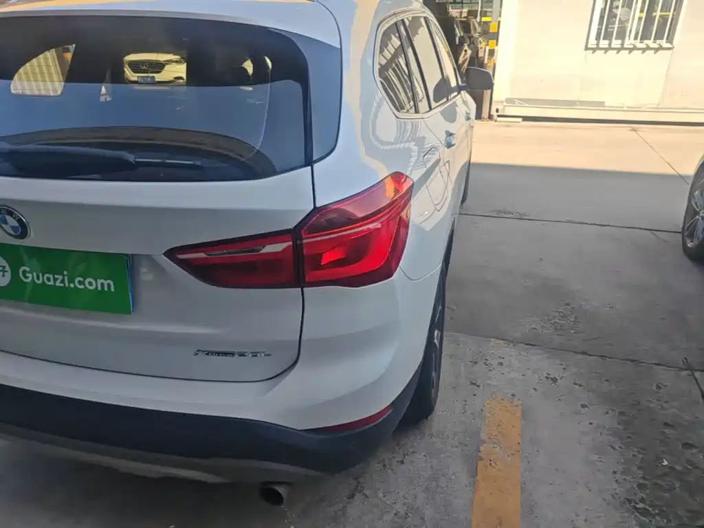 BMW X1 — миниатюра 8