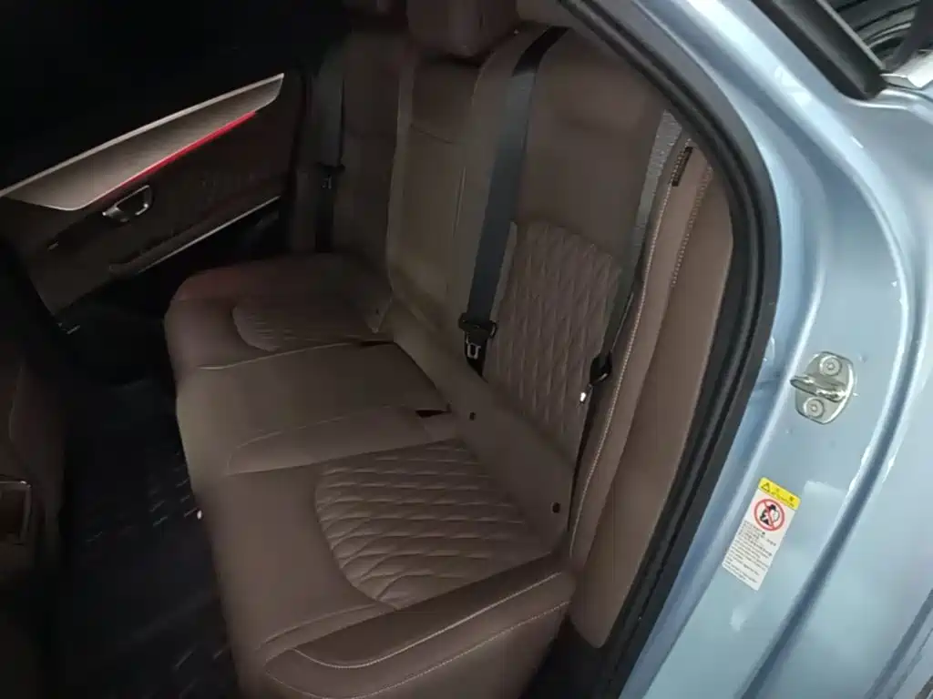 BYD Han — миниатюра 17