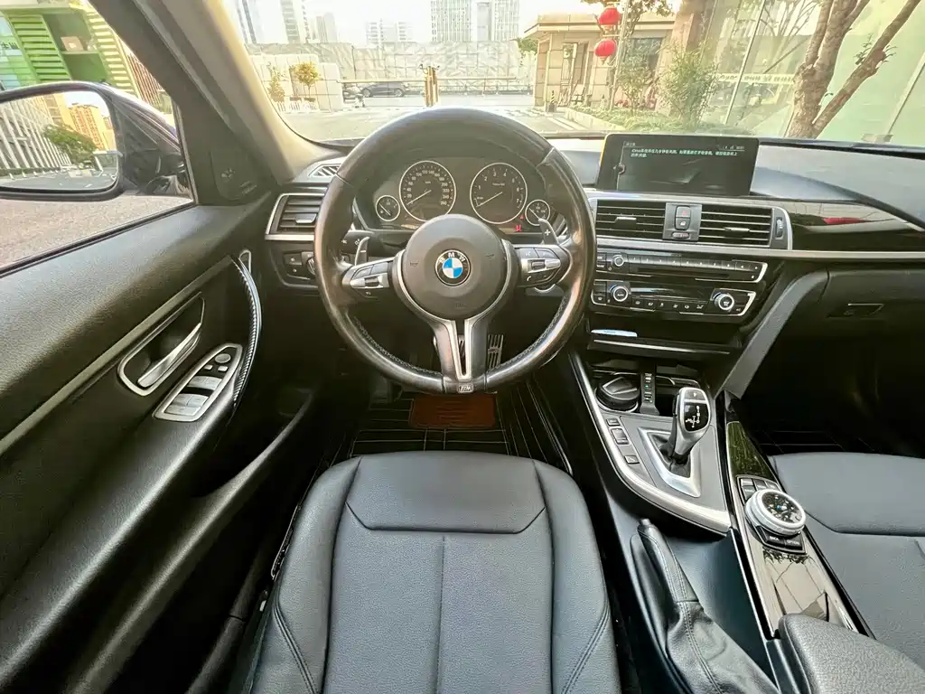BMW 3 Series — миниатюра 17