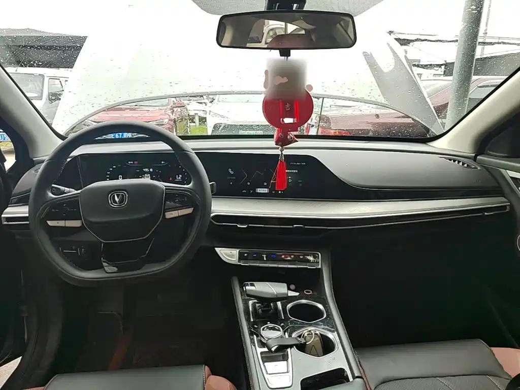 Changan Eado — миниатюра 10