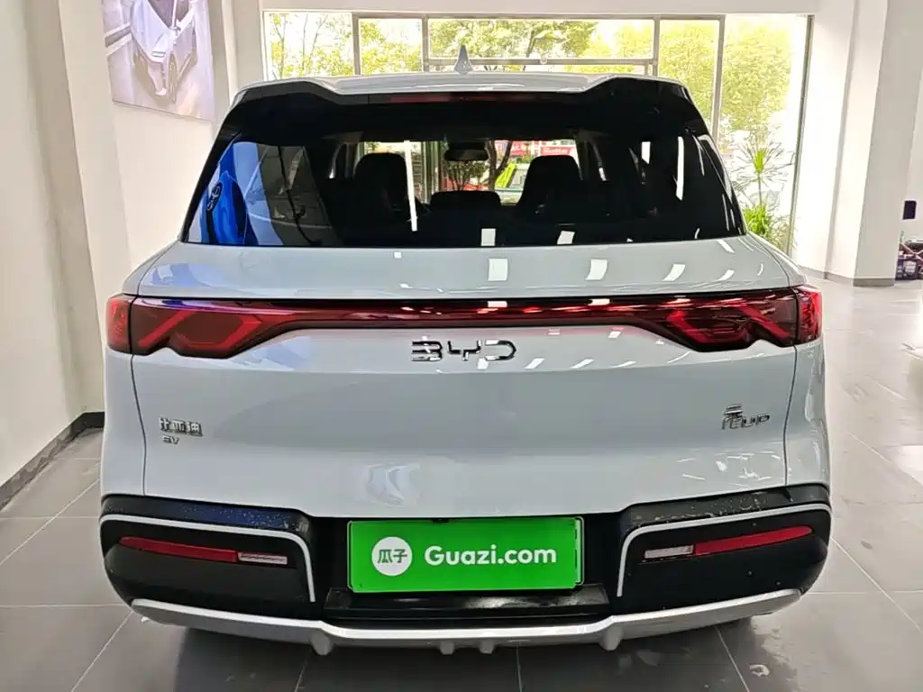 BYD Yuan UP — миниатюра 6