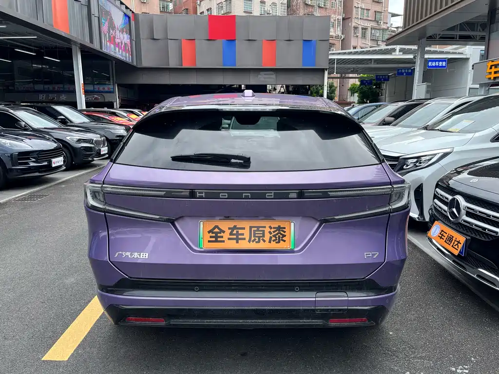 Honda P7 — миниатюра 5