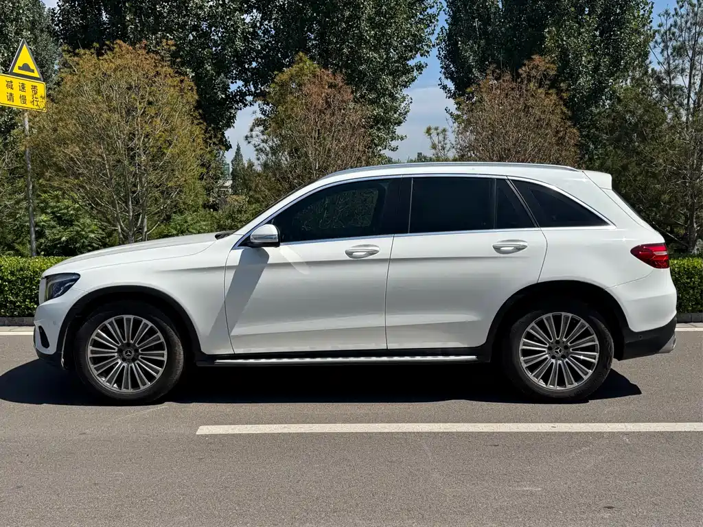 Mercedes-Benz GLC — миниатюра 4