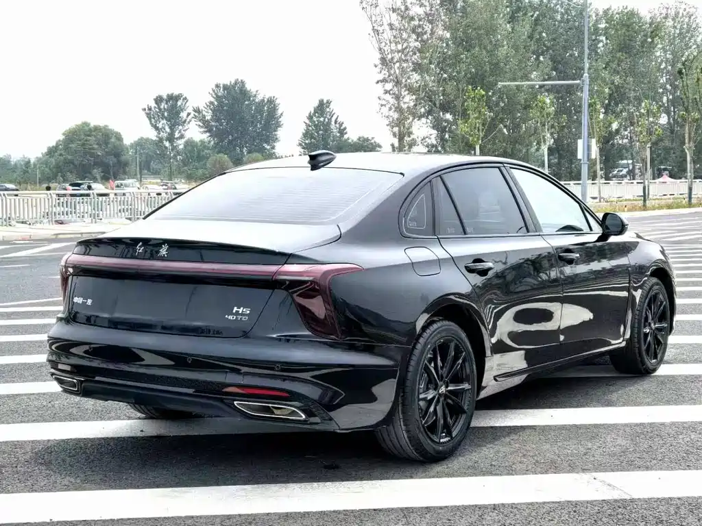 Hongqi Hongqi H5 — миниатюра 10