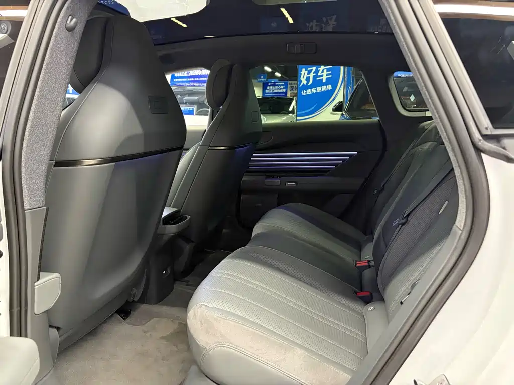Audi E5 Sportback — миниатюра 9