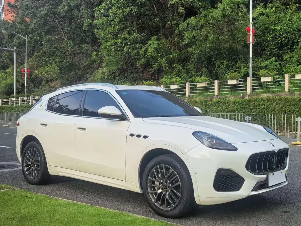Maserati Grecale — миниатюра 8