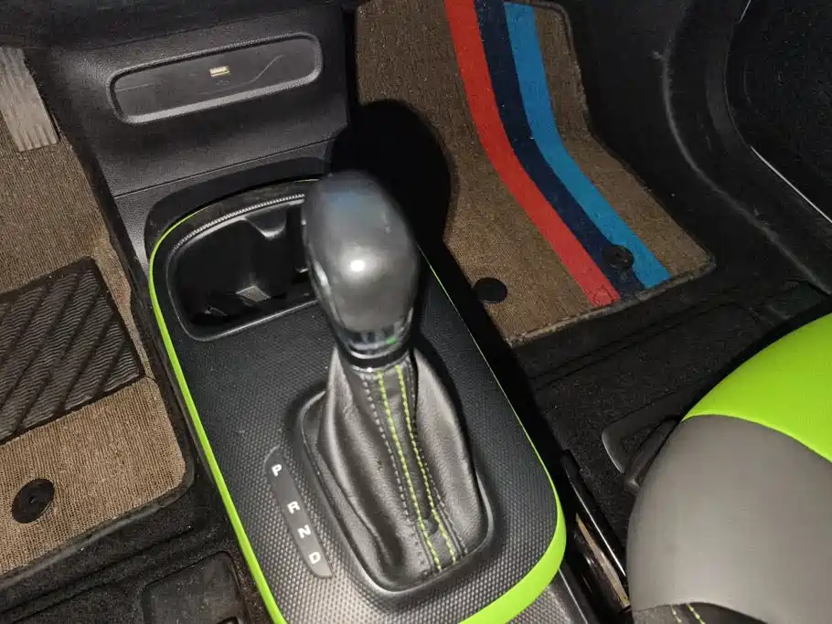 Roewe Clever — миниатюра 16