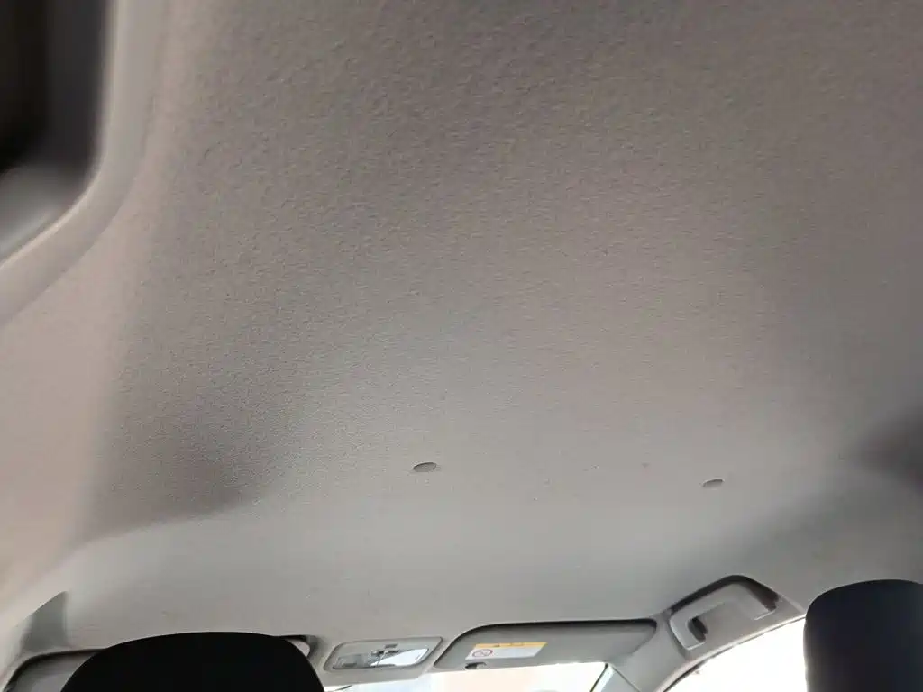Toyota Yaris L — миниатюра 14