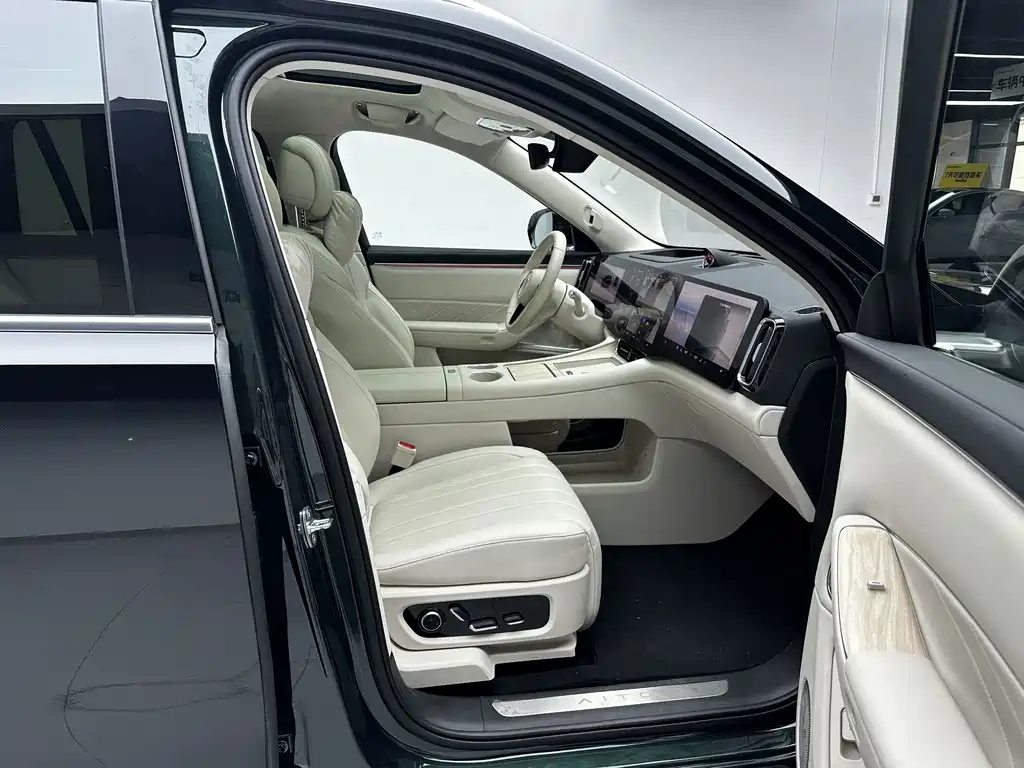 AITO AITO M8 — миниатюра 11