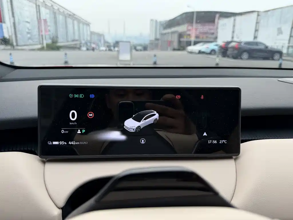 NIO ET5T — миниатюра 8