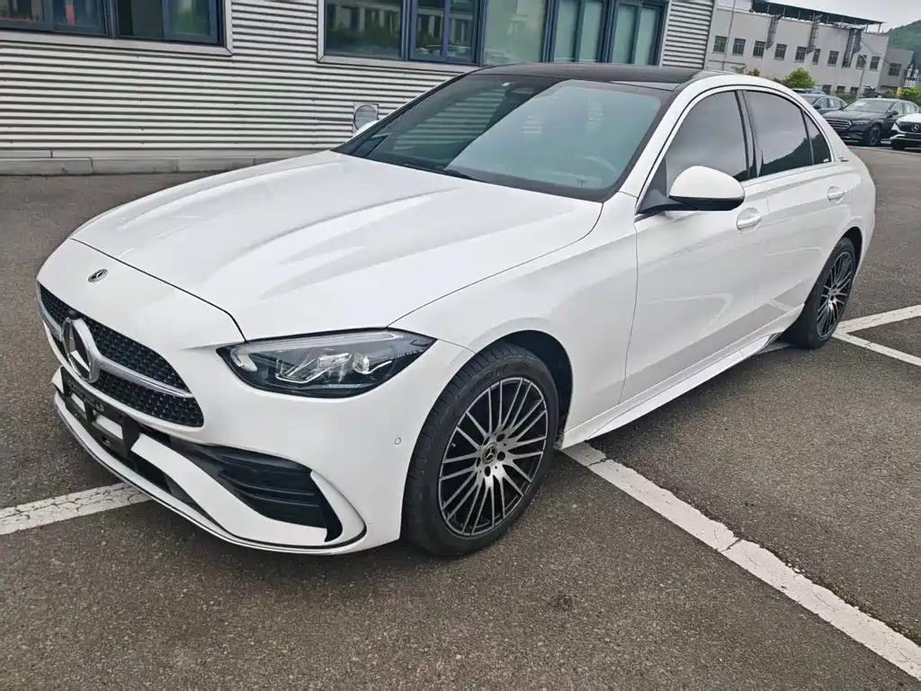 Mercedes-Benz C-Class 2023
