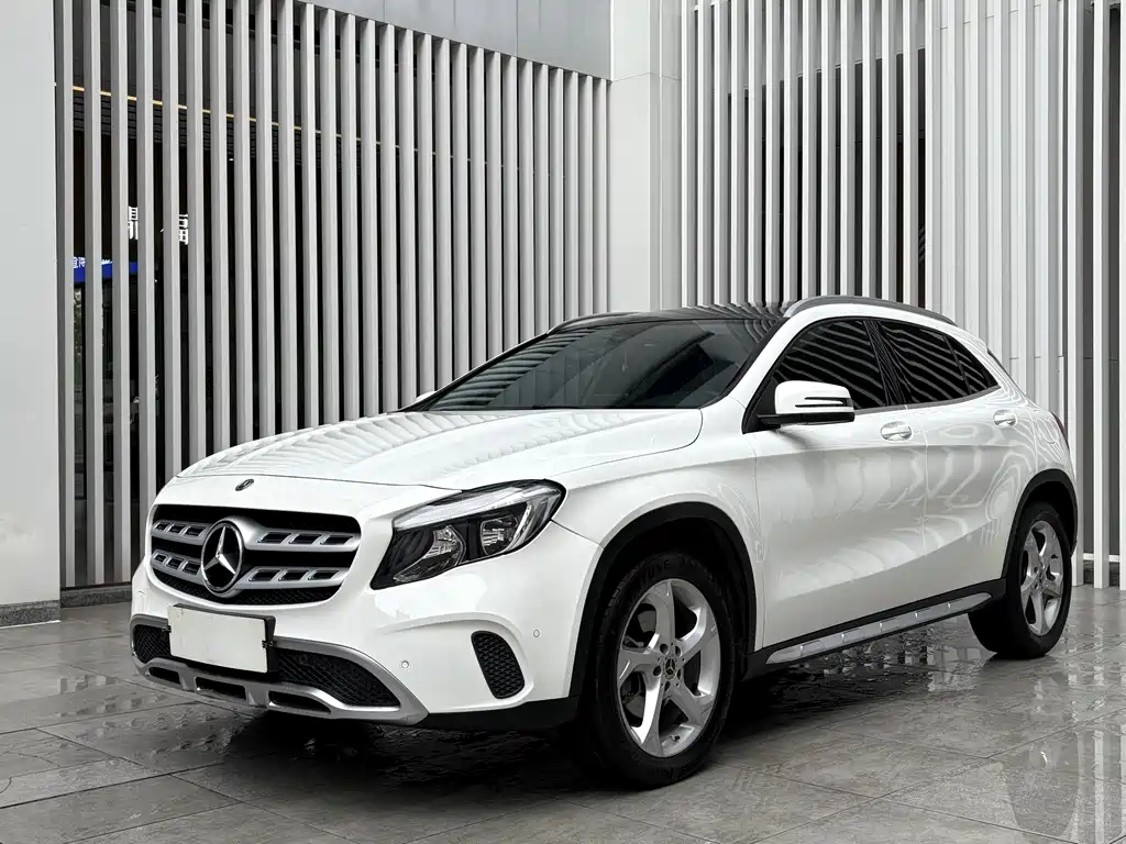 Mercedes-Benz GLA 2019