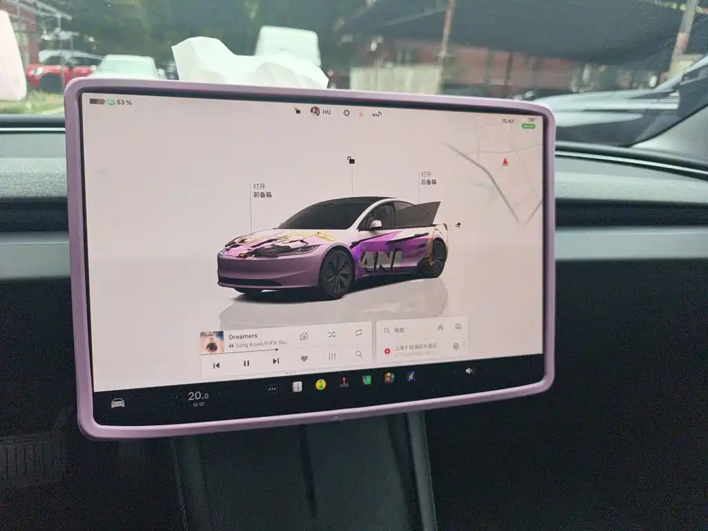 Tesla Model 3 — миниатюра 12