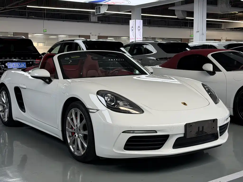 Porsche 718 2016 Boxster 2.0T