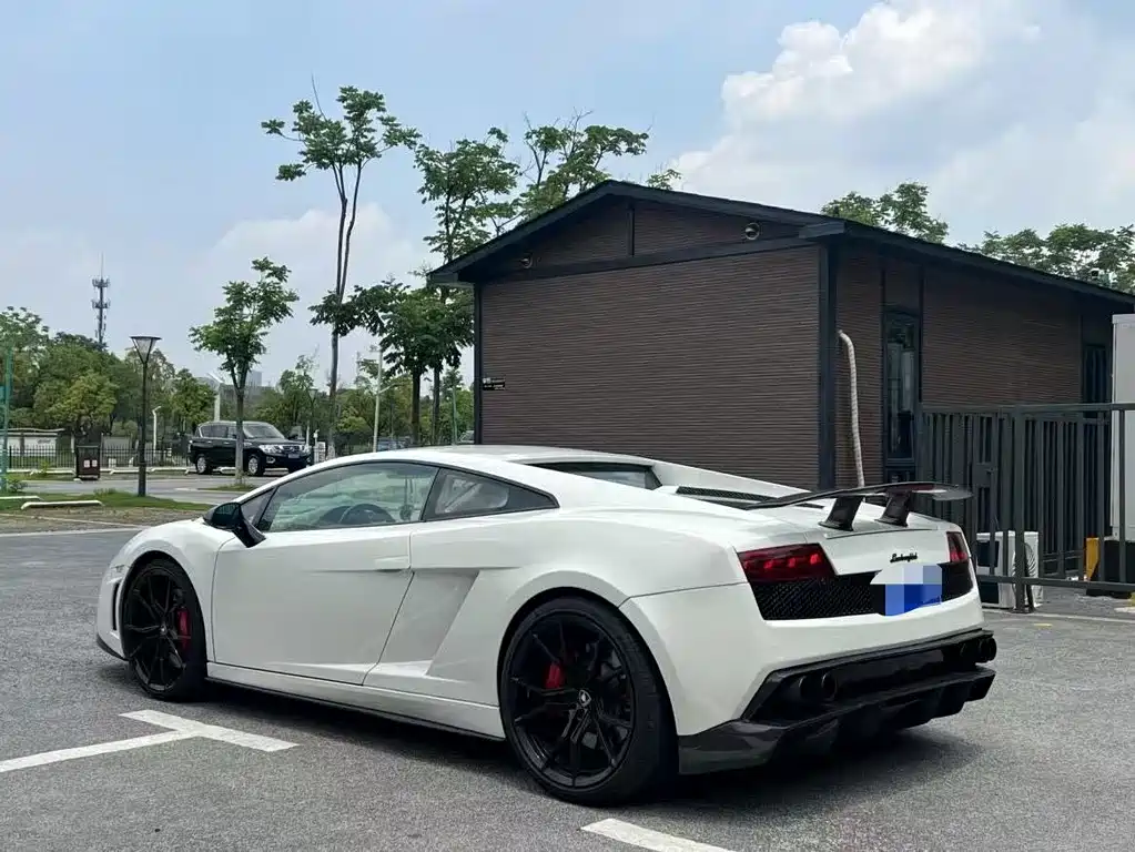 Lamborghini Gallardo 2012 LP 560-4 Gold Edition