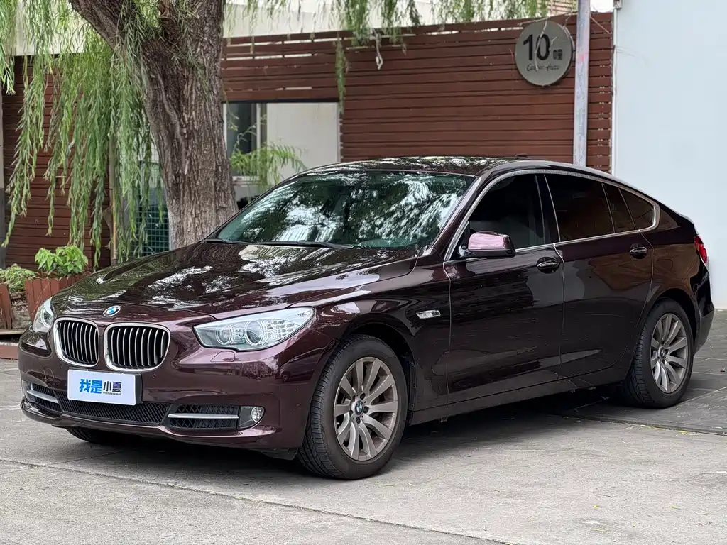 BMW 5 Series GT — миниатюра 2