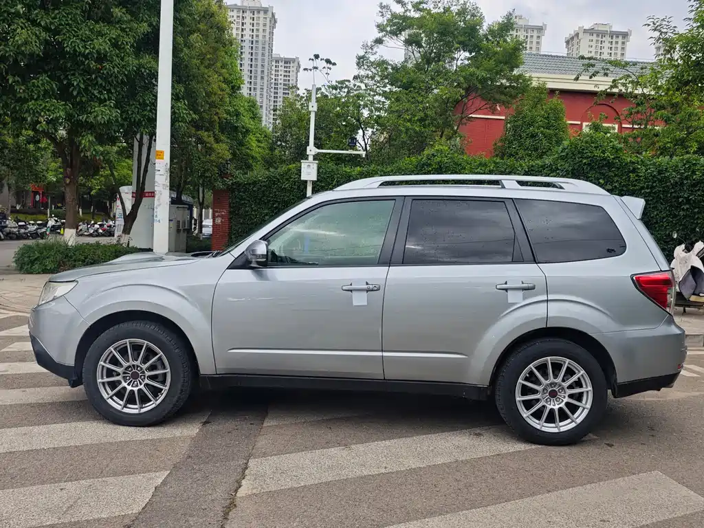 Subaru Forester — миниатюра 8