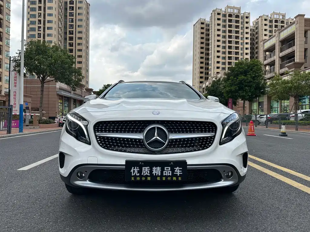 Mercedes-Benz GLA — миниатюра 2