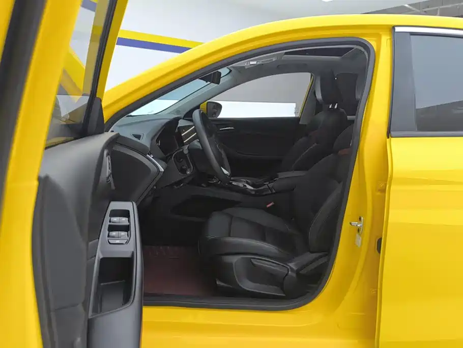 MG MG5 — миниатюра 9