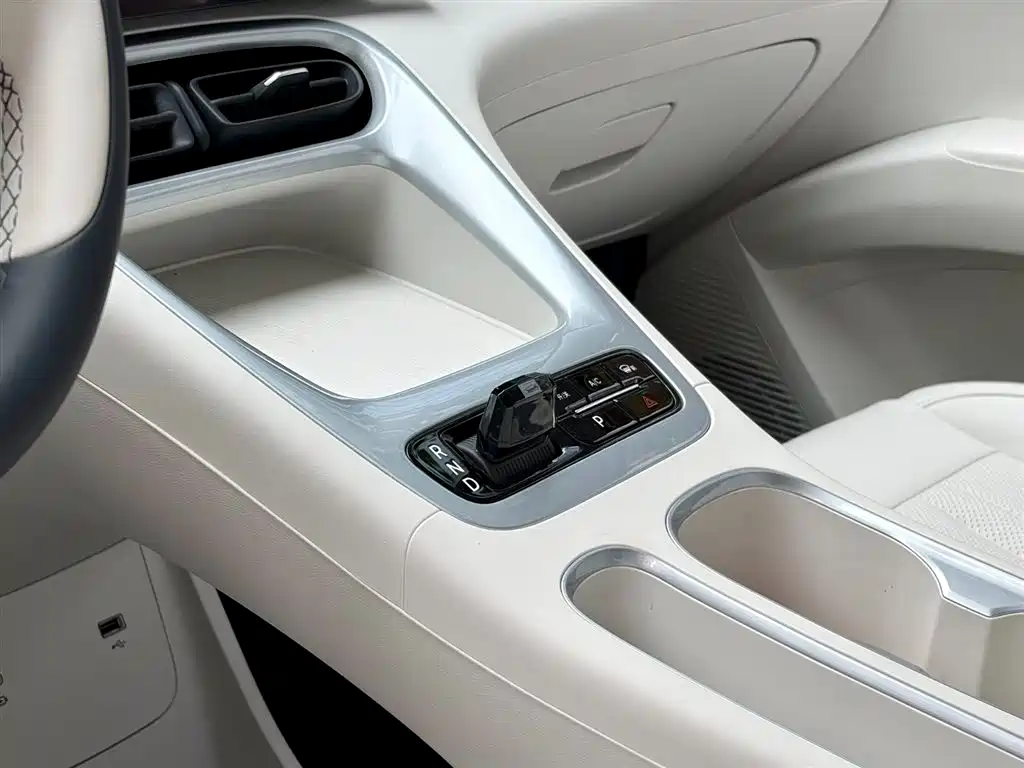 GEELY GALAXY STAR WISH