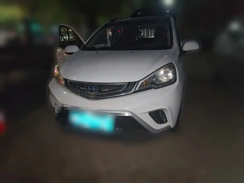 Geely Vision X1 — миниатюра 24
