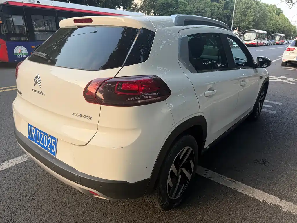 Citroen C3-XR — миниатюра 6